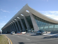 Dulles airport terminal